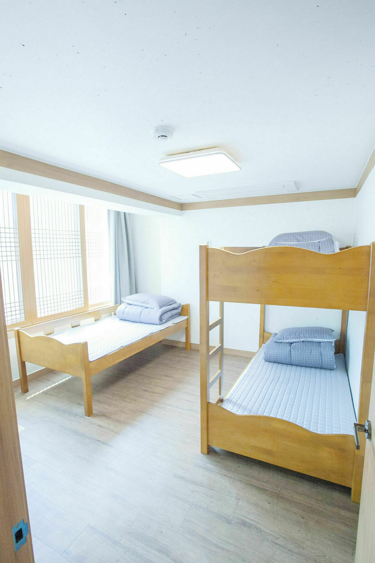 Cocoa Guesthouse Сеул Экстерьер фото